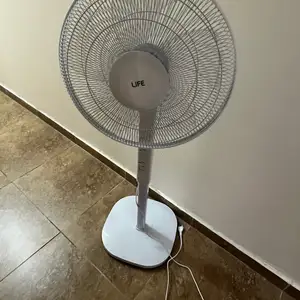 Floor fan, Limassol — Limassol - Agia Zoni
