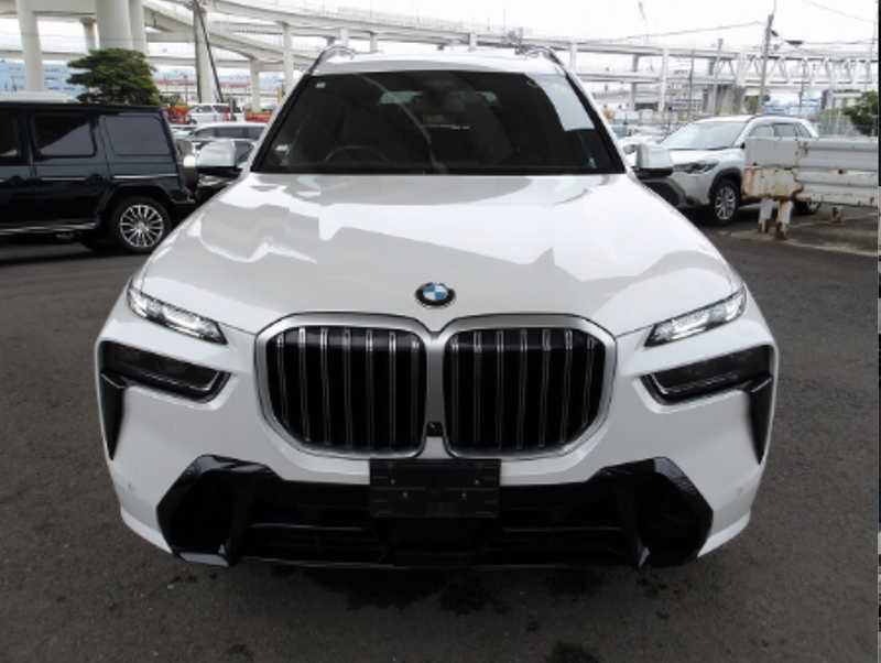 BMW X7 3,0L 2024