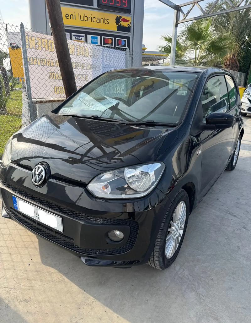 Volkswagen UP 1,0L 2014