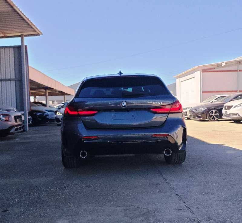 2021 BMW 1-Series 2,0L 2021 Cyprus