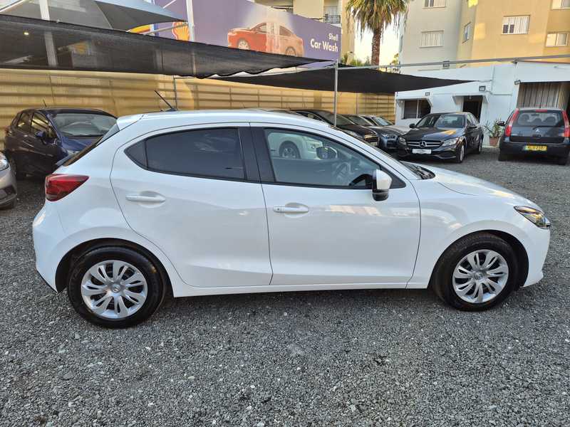 2022 Mazda 2 1,5L 2022 Cyprus