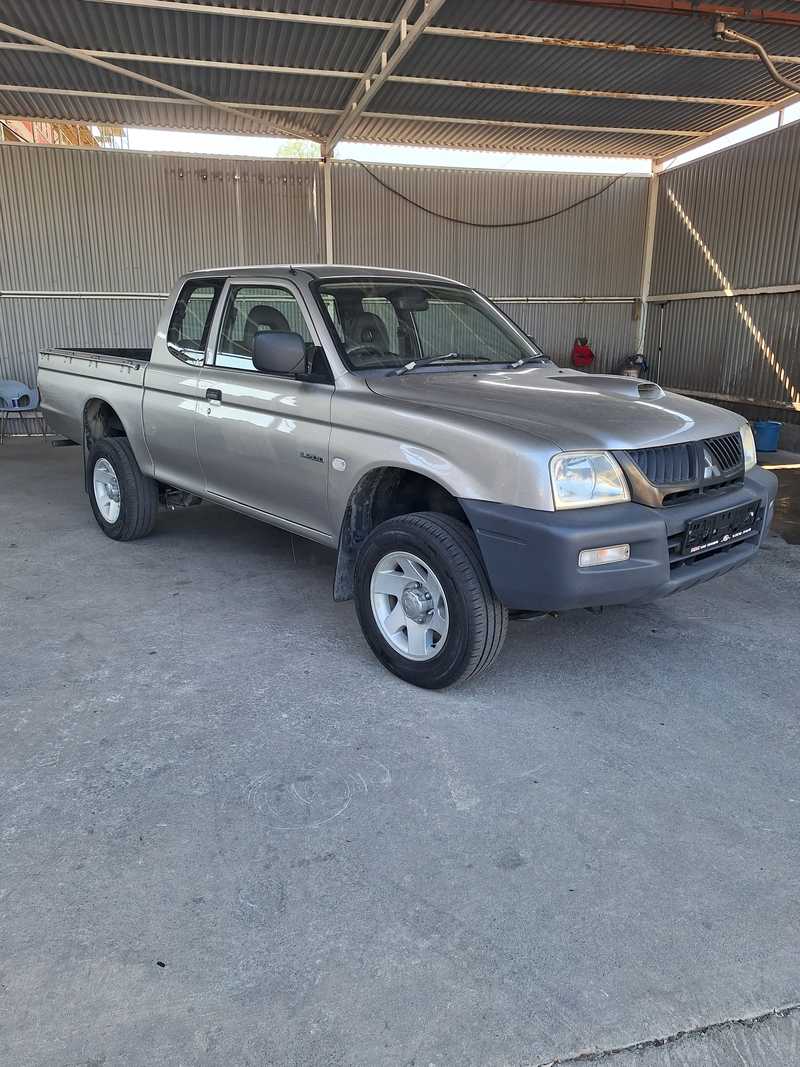 2005 Mitsubishi L200 2,5L 2005 Cyprus