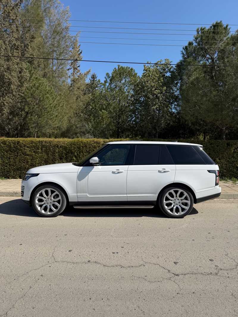 2022 Land Rover Range Rover Vogue 3,0L 2022 Cyprus
