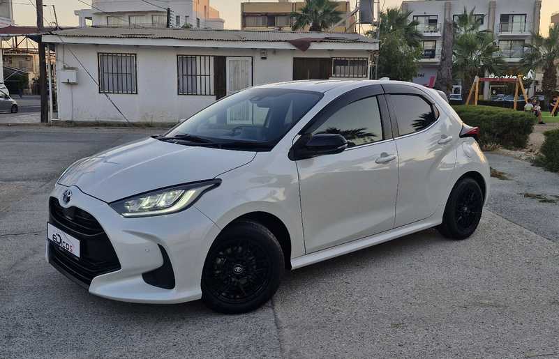2023 Toyota Yaris 1,5L 2023 Cyprus