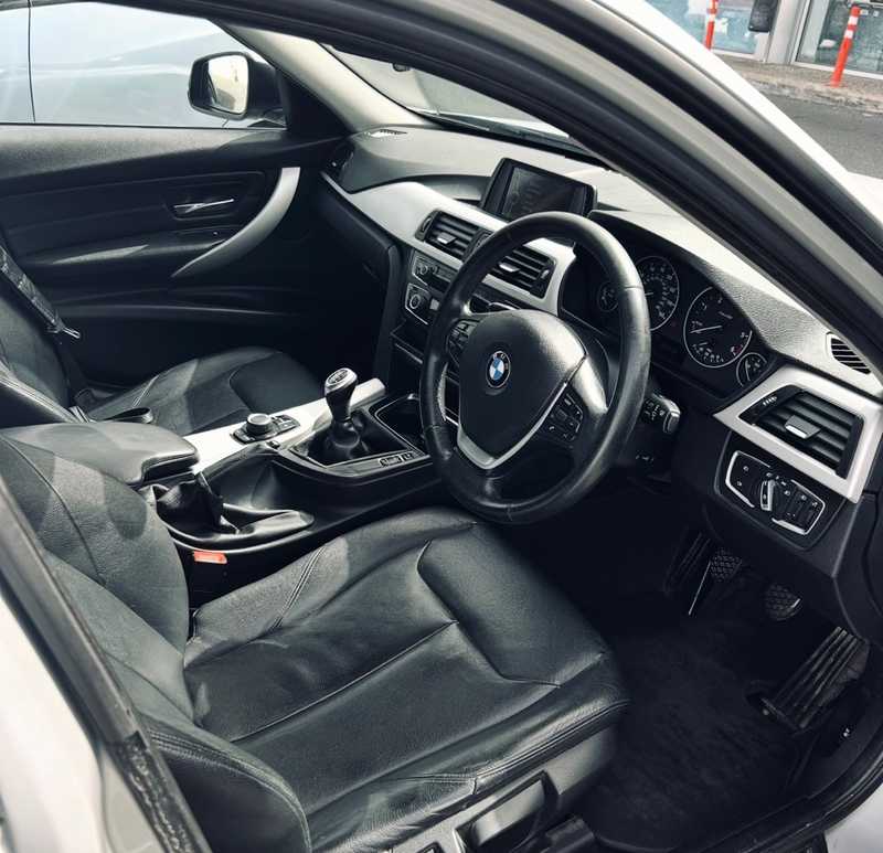 2012 BMW 1-Series 2,0L 2012 Cyprus