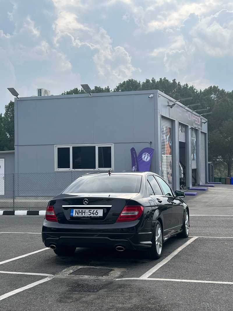 2013 Mercedes-Benz C-Class 2,2L 2013 Cyprus