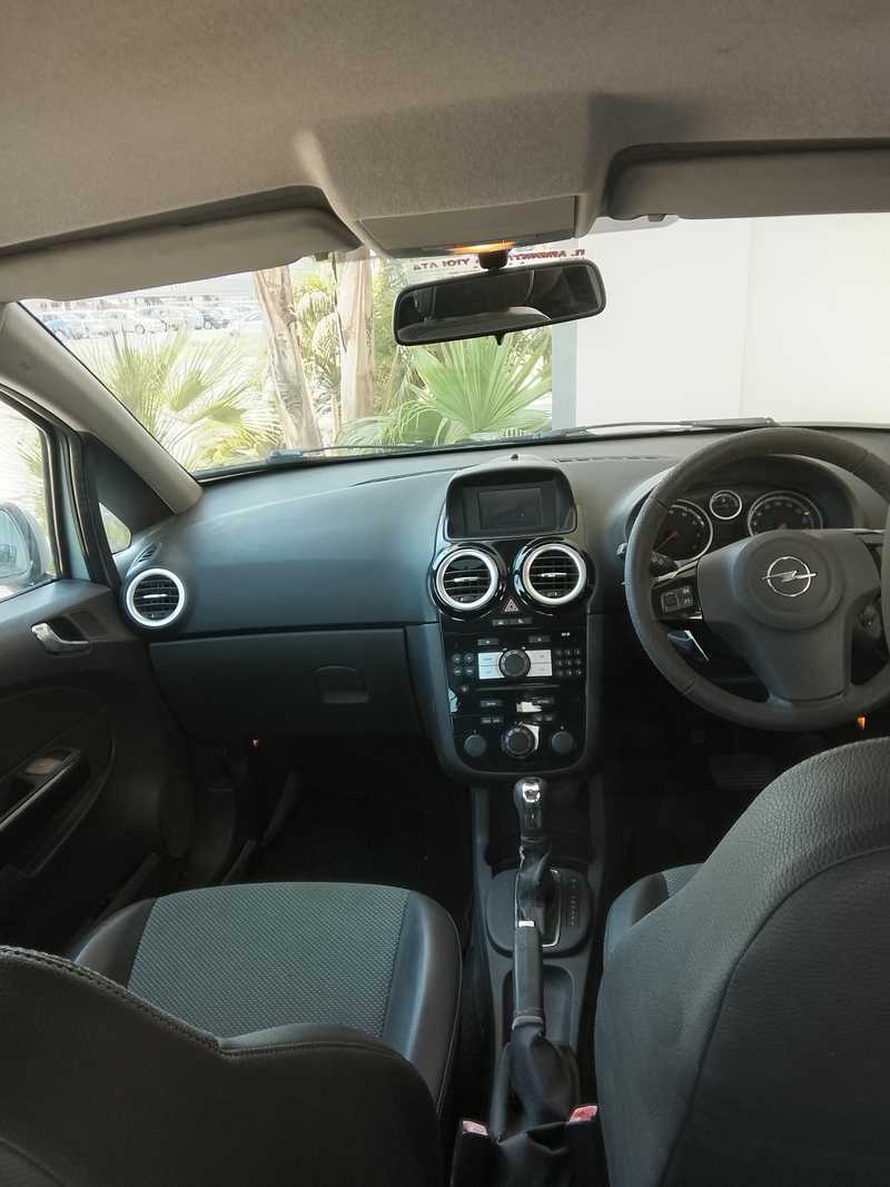 2010 Opel, Vauxhall Corsa 1,4L 2010 Cyprus