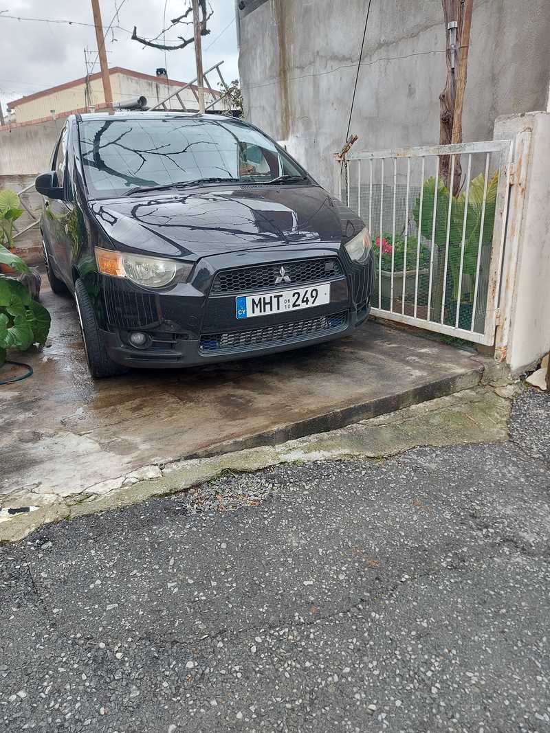 2010 Mitsubishi Colt 1,5L 2010 Cyprus