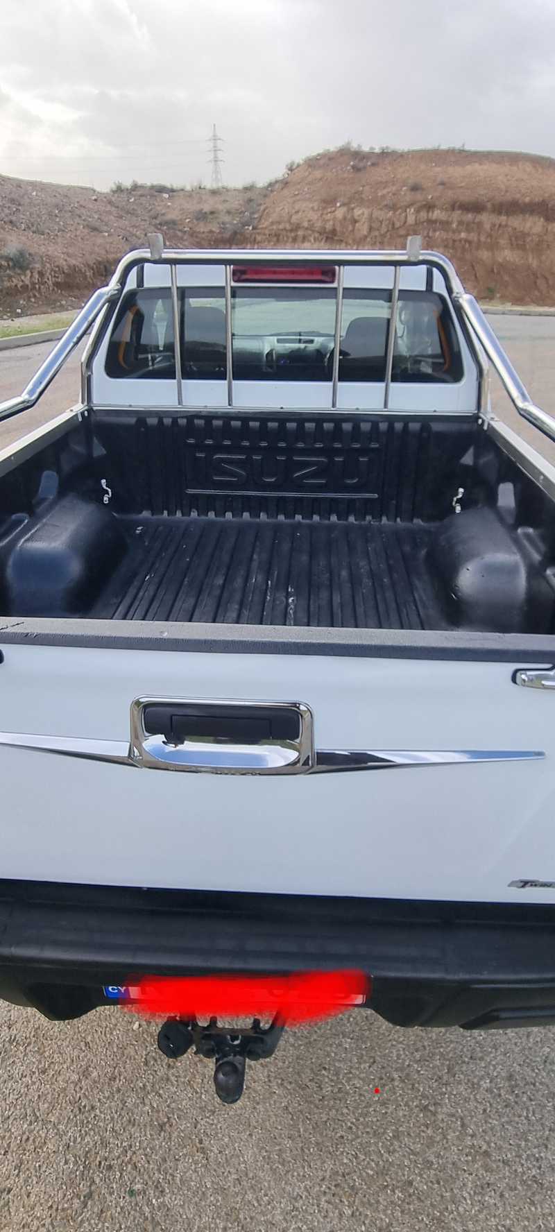 2013 Isuzu D-MAX 2,5L 2013 Cyprus