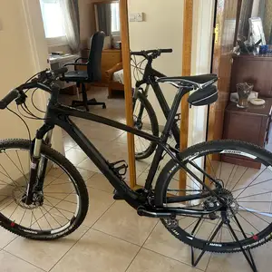 Carbon fiber mountain bike 29er, Nicosia — Egkomi