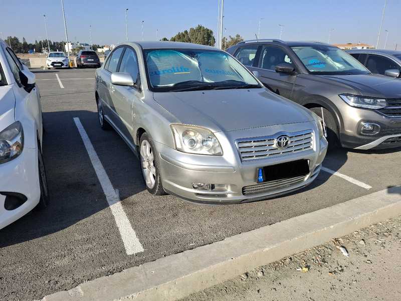 2005 Toyota Avensis 2,0L 2005 Cyprus