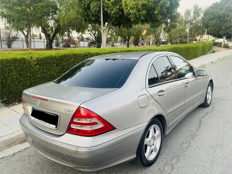 2004 Mercedes-Benz C-Class 2,2L 2004 Cyprus