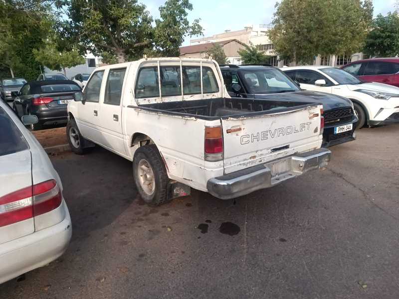 1993 Isuzu Pick-up 2,5L 1993 Cyprus