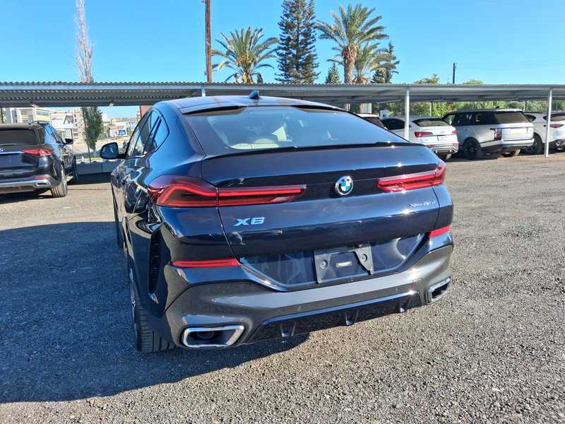 2021 BMW X6 3,0L 2021 Cyprus
