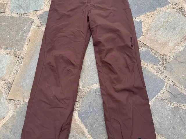 Billabong meringo snowboard / ski pants, Paphos — Paphos - Agios Theodoros