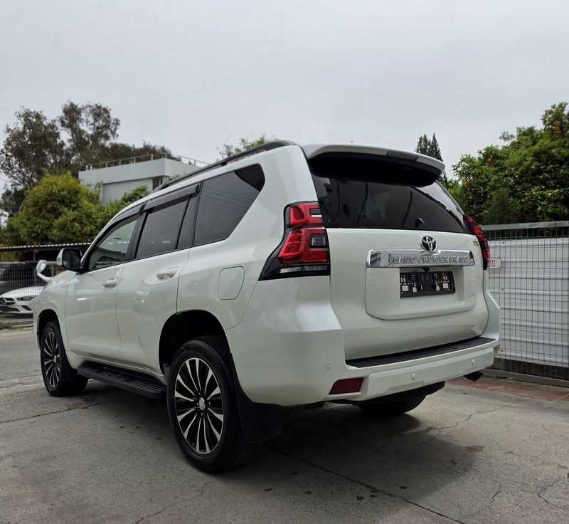 2022 Toyota Land Cruiser Prado 2,8L 2022 Cyprus