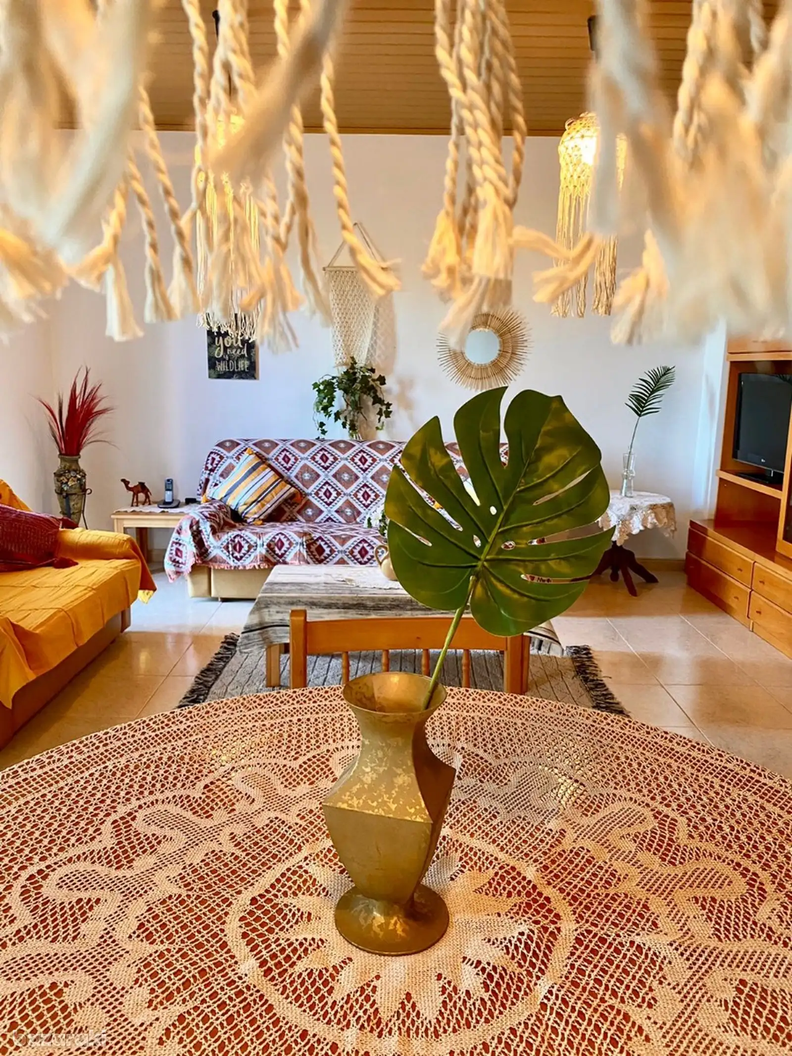 House, 3 bedrooms — 2