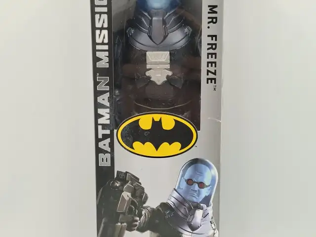 DC BATMAN MISSIONS TRUE MOVE NEW / BOXED ACTION FIGURES, Limassol — Limassol - Petrou Kai Pavlou