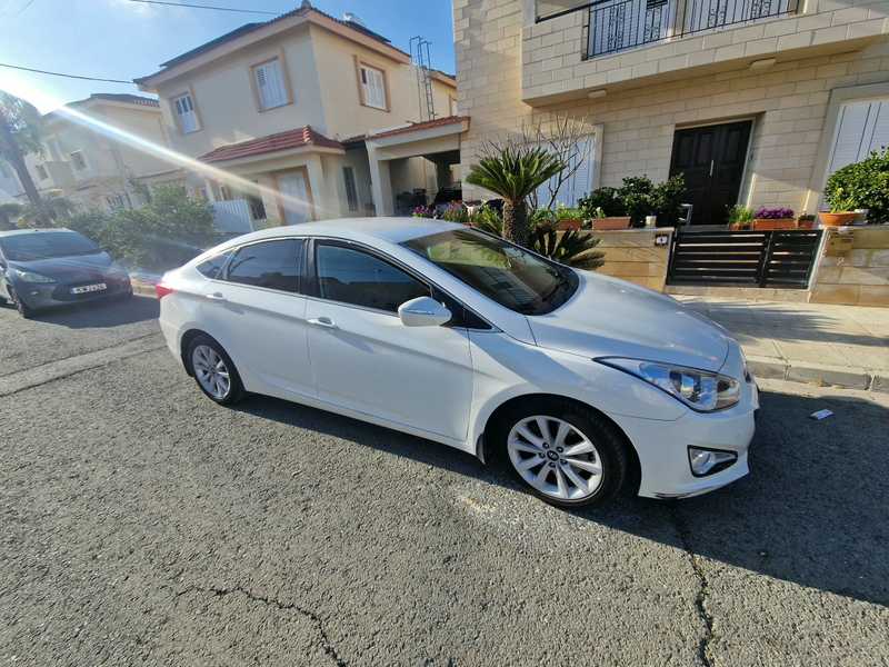 2013 Hyundai i40 1,6L 2013 Cyprus