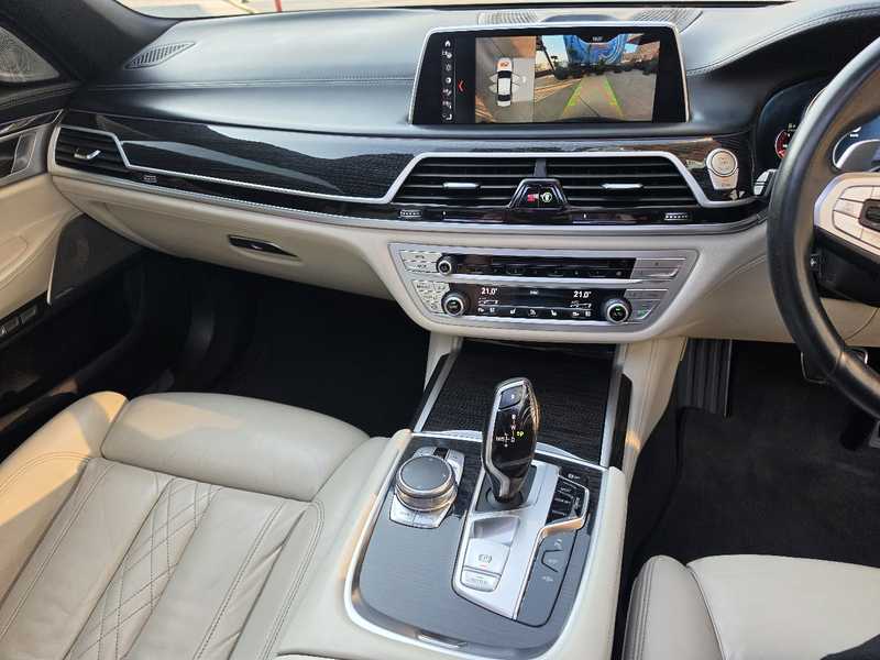2017 BMW 7-Series 3,0L 2017 Cyprus