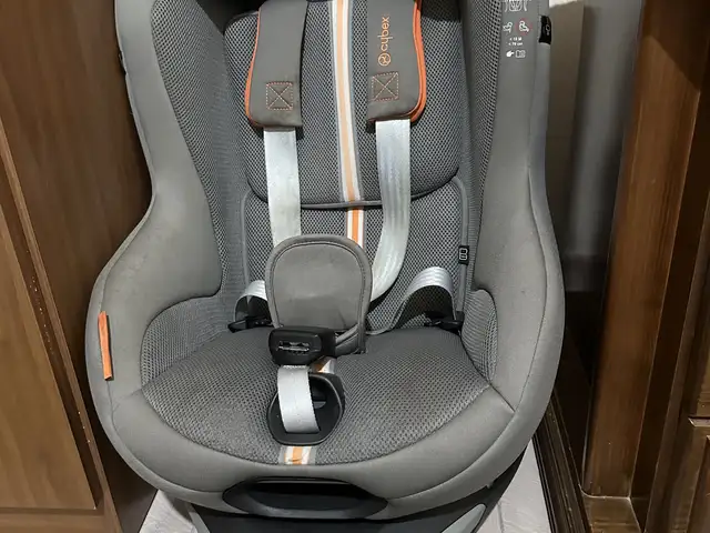Car seat cybex 360, Επαρχία Λεμεσού — Λεμεσός - Αγία Φύλα