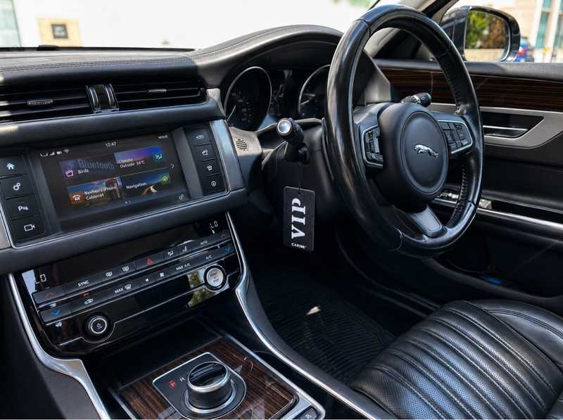 2017 Jaguar XF 2,0L 2017 Cyprus