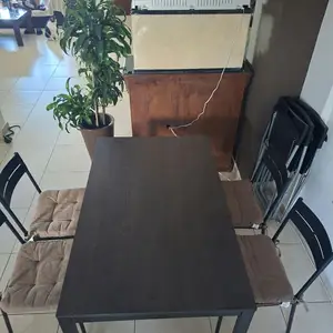 Τραπέζι πτυσσομενο με 4 καρέκλες, Limassol — Pano Polemidia