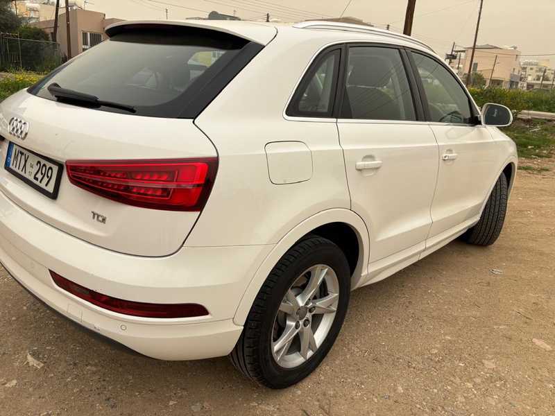 2017 Audi Q3 2,0L 2017 Cyprus