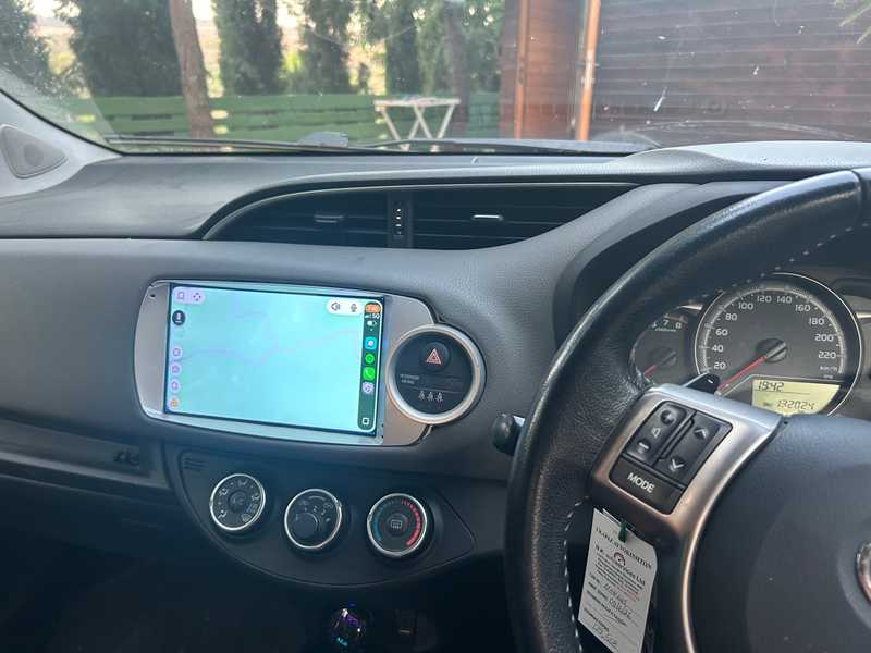 2015 Toyota Yaris 1,3L 2015 Cyprus