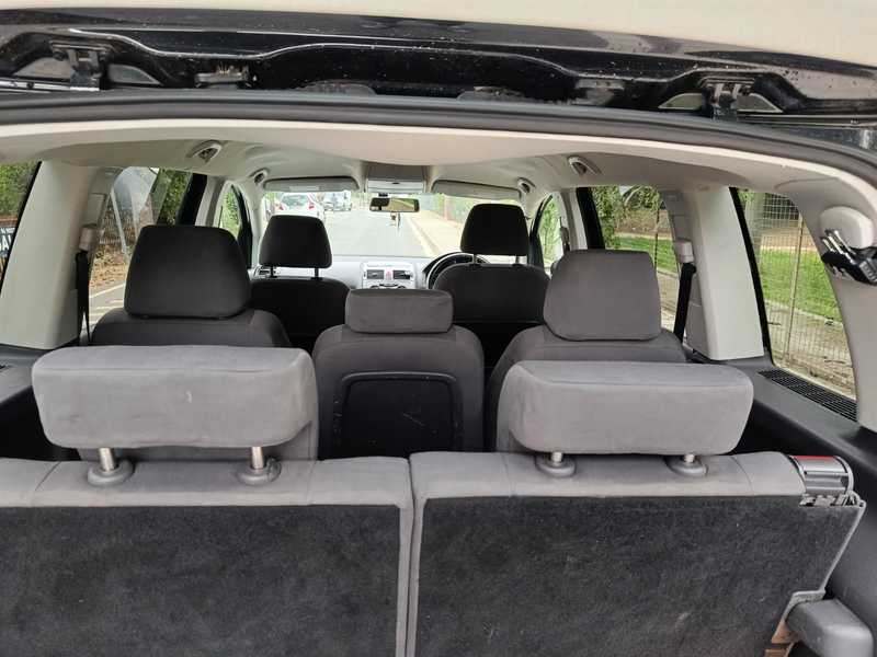2010 Volkswagen Touran 1,4L 2010 Cyprus