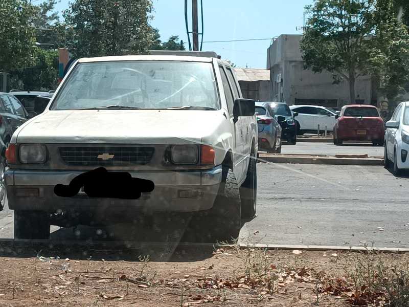 1993 Isuzu Pick-up 2,5L 1993 Cyprus
