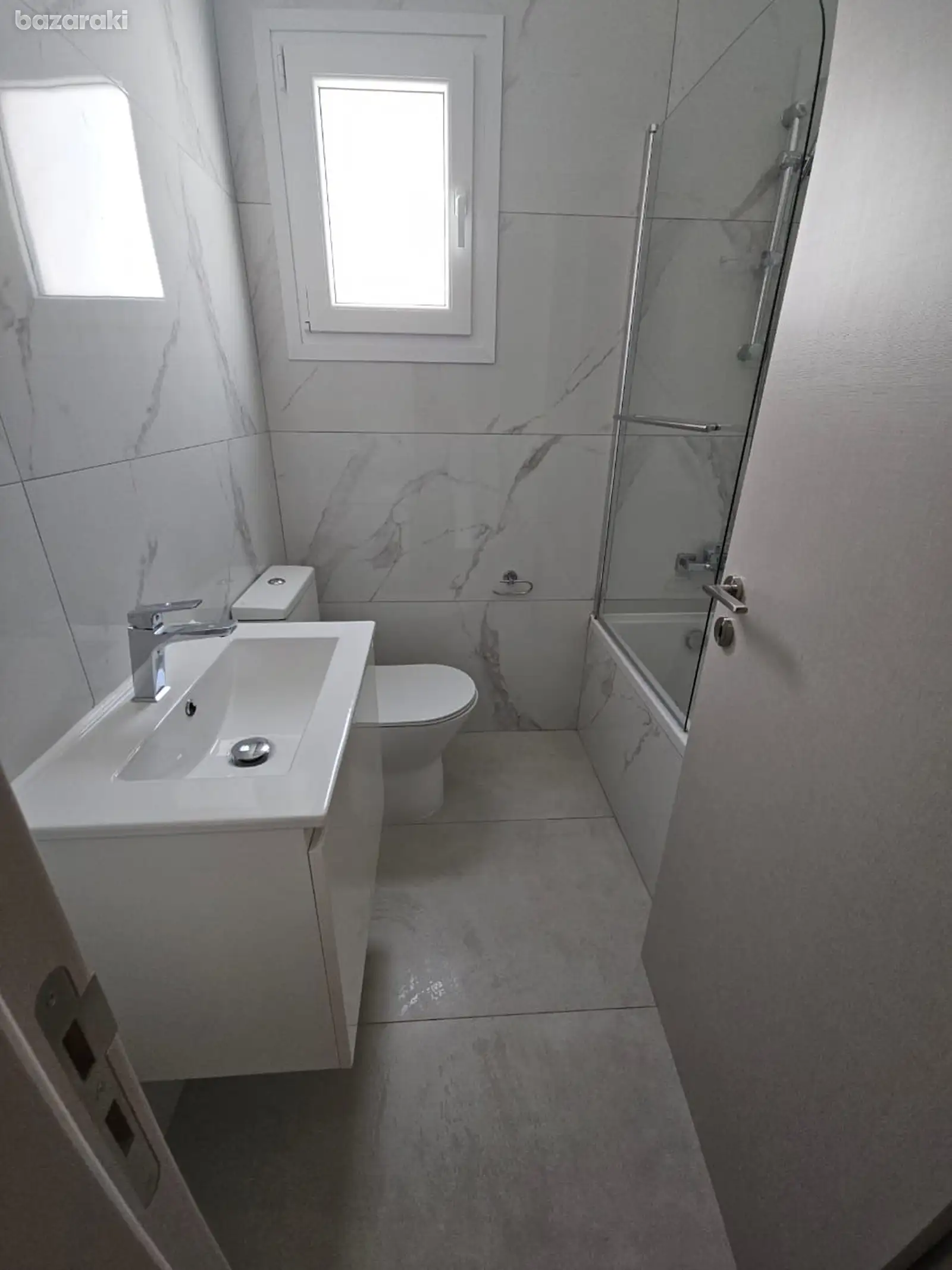 House, 3 bedrooms — 3
