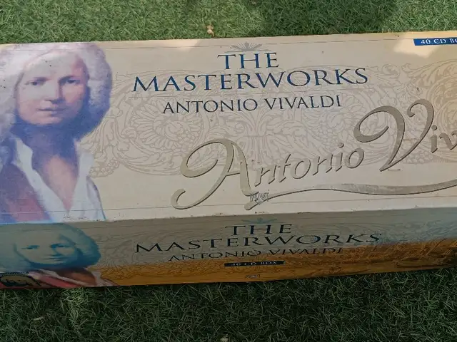 Vivaldi CD collection., Επαρχία Λευκωσίας — Νέα Λήδρα