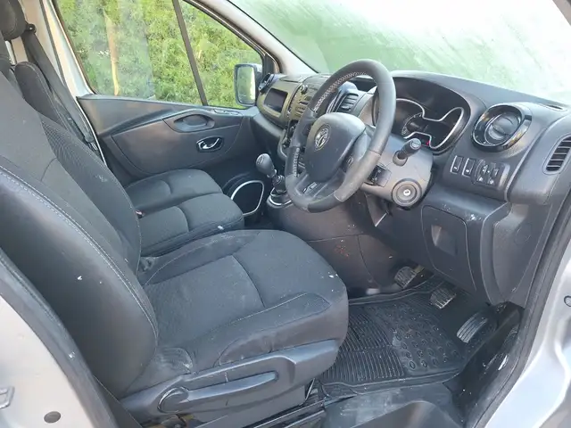 Renault Traffic 1,6L 2015, Famagusta — Paralimni - 5