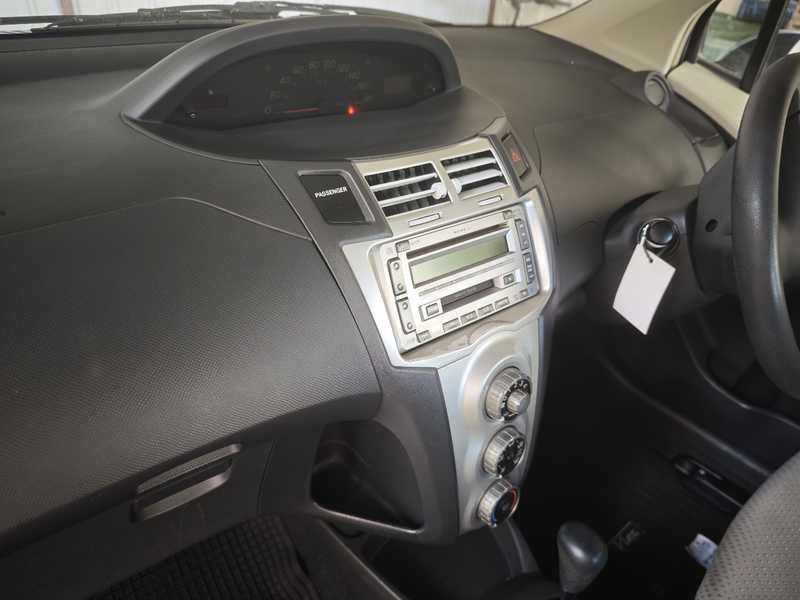 2006 Toyota Vitz 1,3L 2006 Cyprus