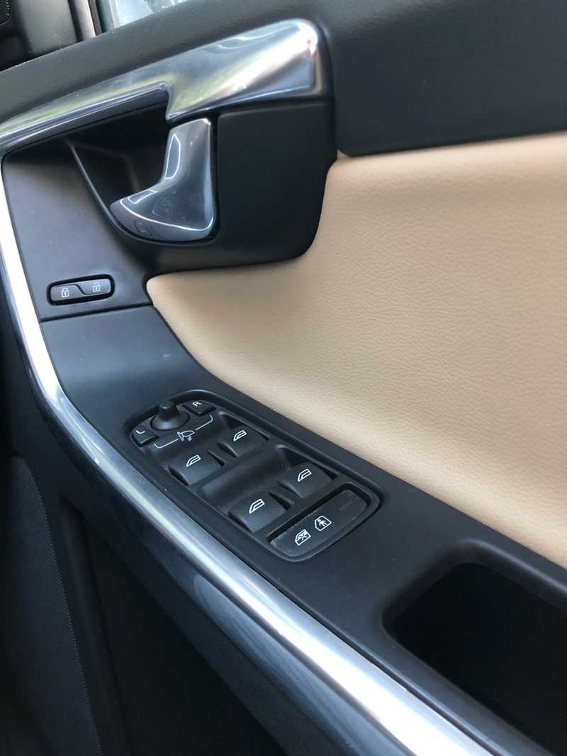 2016 Volvo XC60 2,0L 2016 Cyprus
