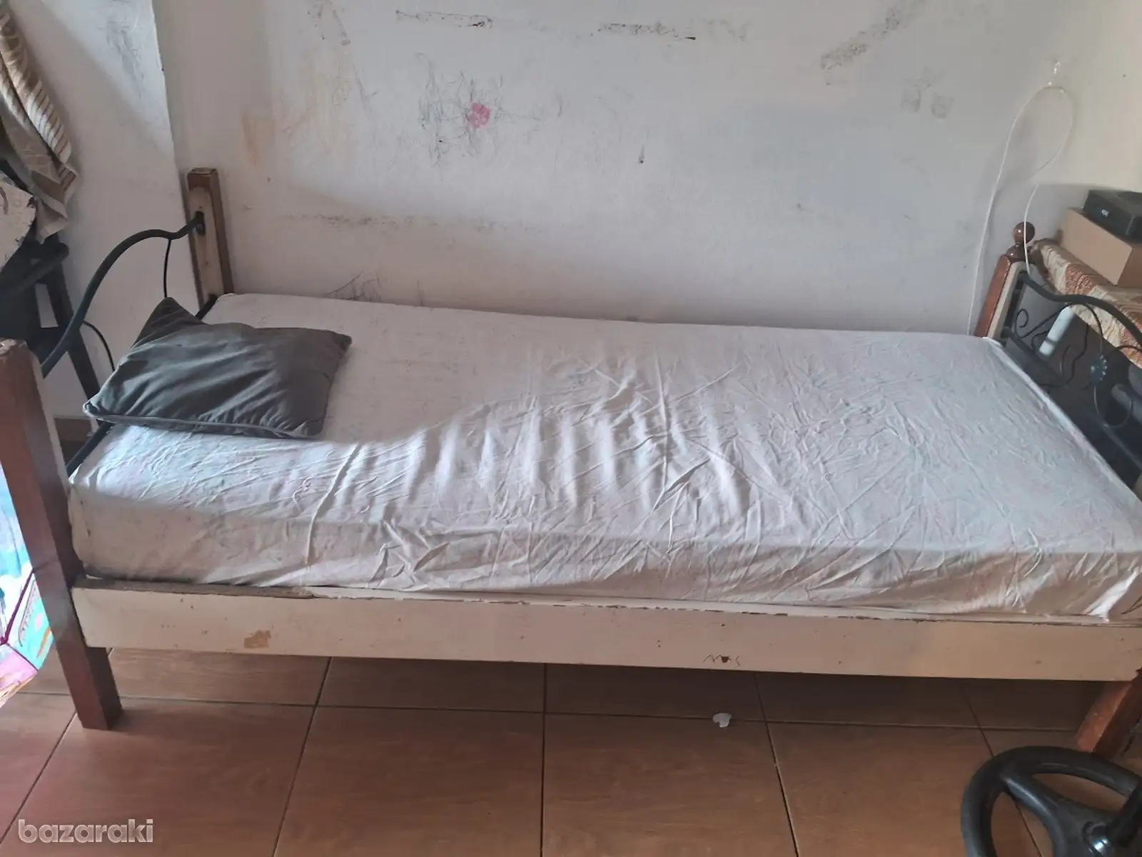 Room — 2