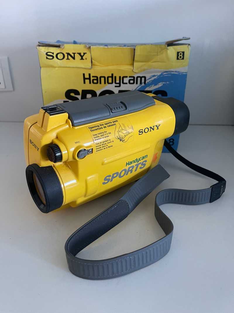 Rare sony spk-tra2 handycam sports pack waterproof case for