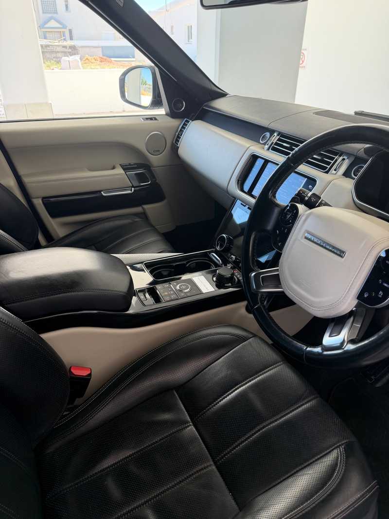 2014 Land Rover Range Rover Vogue 3,0L 2014 Cyprus