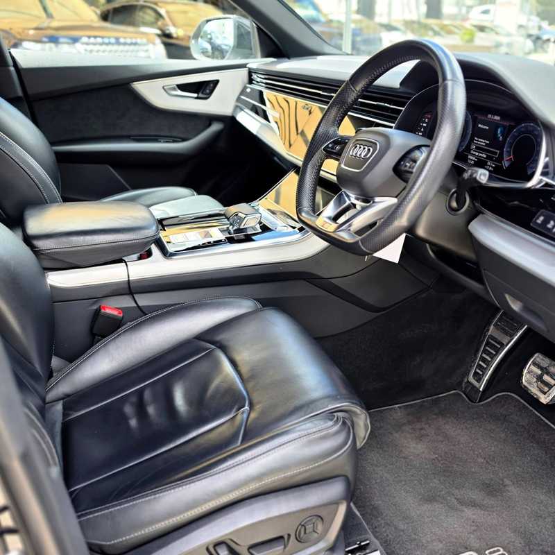 2020 Audi Q8 3,0L 2020 Cyprus