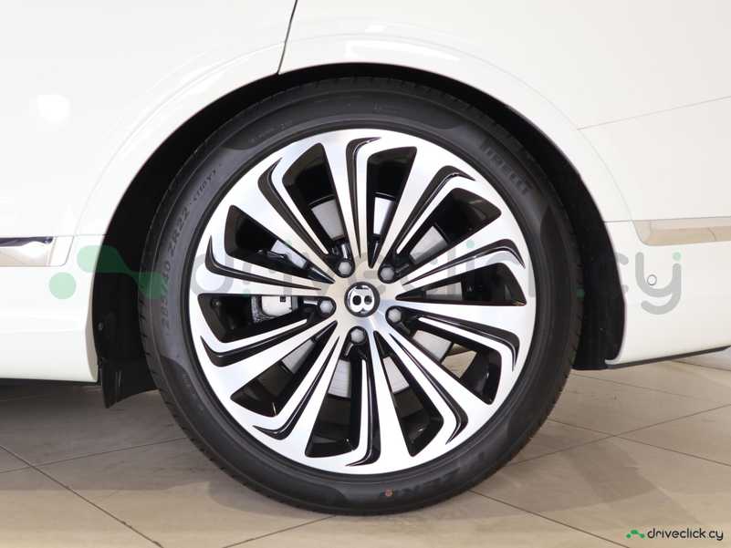 2023 Bentley Bentayga 4,0L 2023 Cyprus