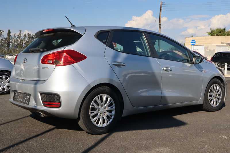 2017 KIA Ceed 1,4L 2017 Cyprus