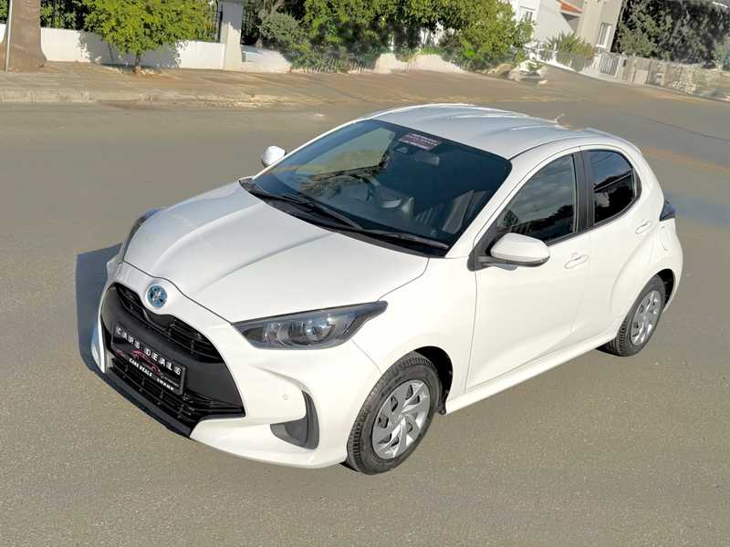 2022 Toyota Yaris 1,5L 2022 Cyprus