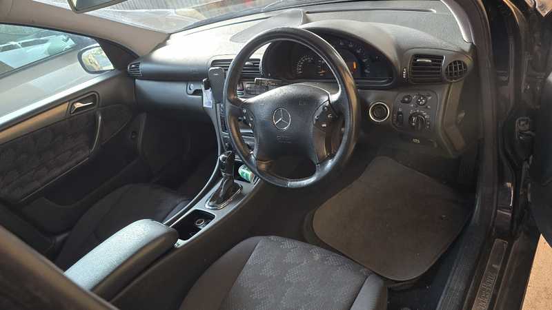 2001 Mercedes-Benz C-Class 2,0L 2001 Cyprus