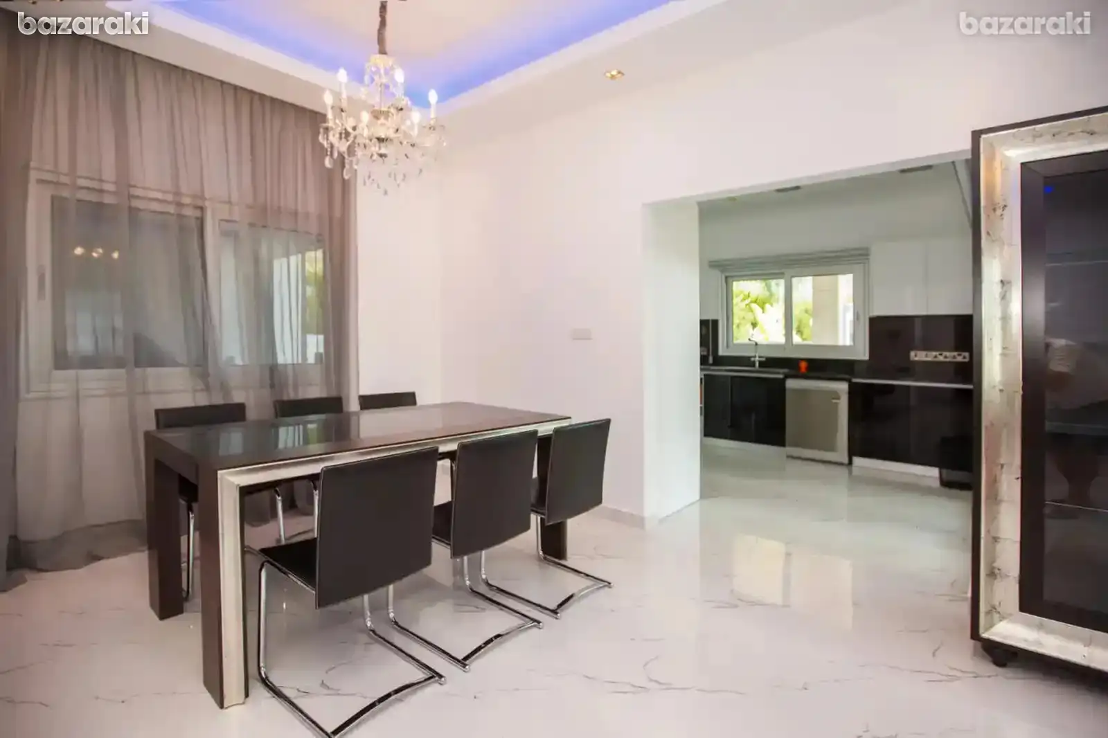 Villa, 4 bedrooms — 14