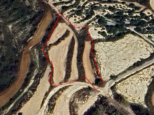 Residential Field 4014 m², Επαρχία Πάφου — Κοίλη