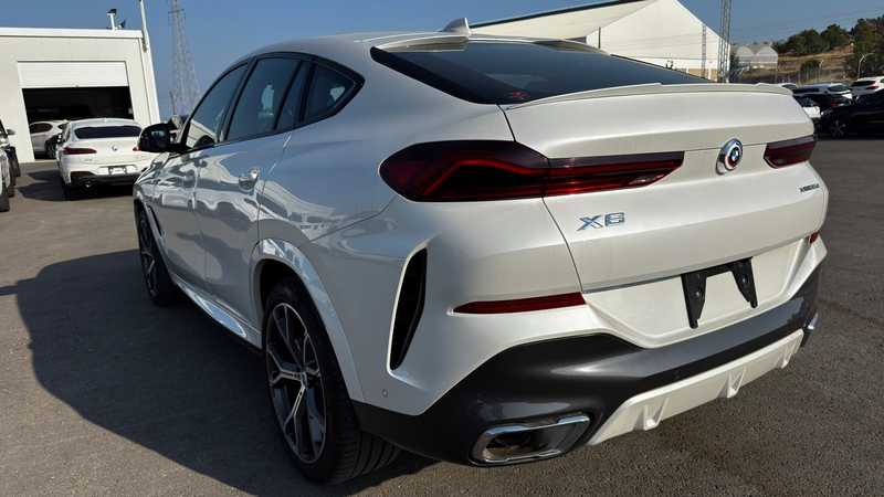 2023 BMW X6 3,0L 2023 Cyprus