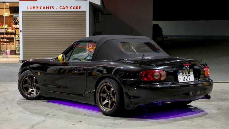 2002 Mazda MX5 1,6L 2002 Cyprus