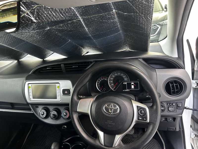 2014 Toyota Yaris 1,3L 2014 Cyprus