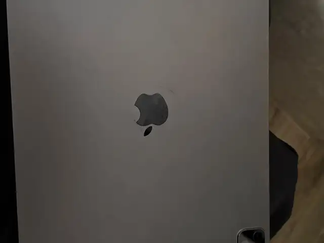 Ipad pro 4th generation, Limassol — Agios Athanasios